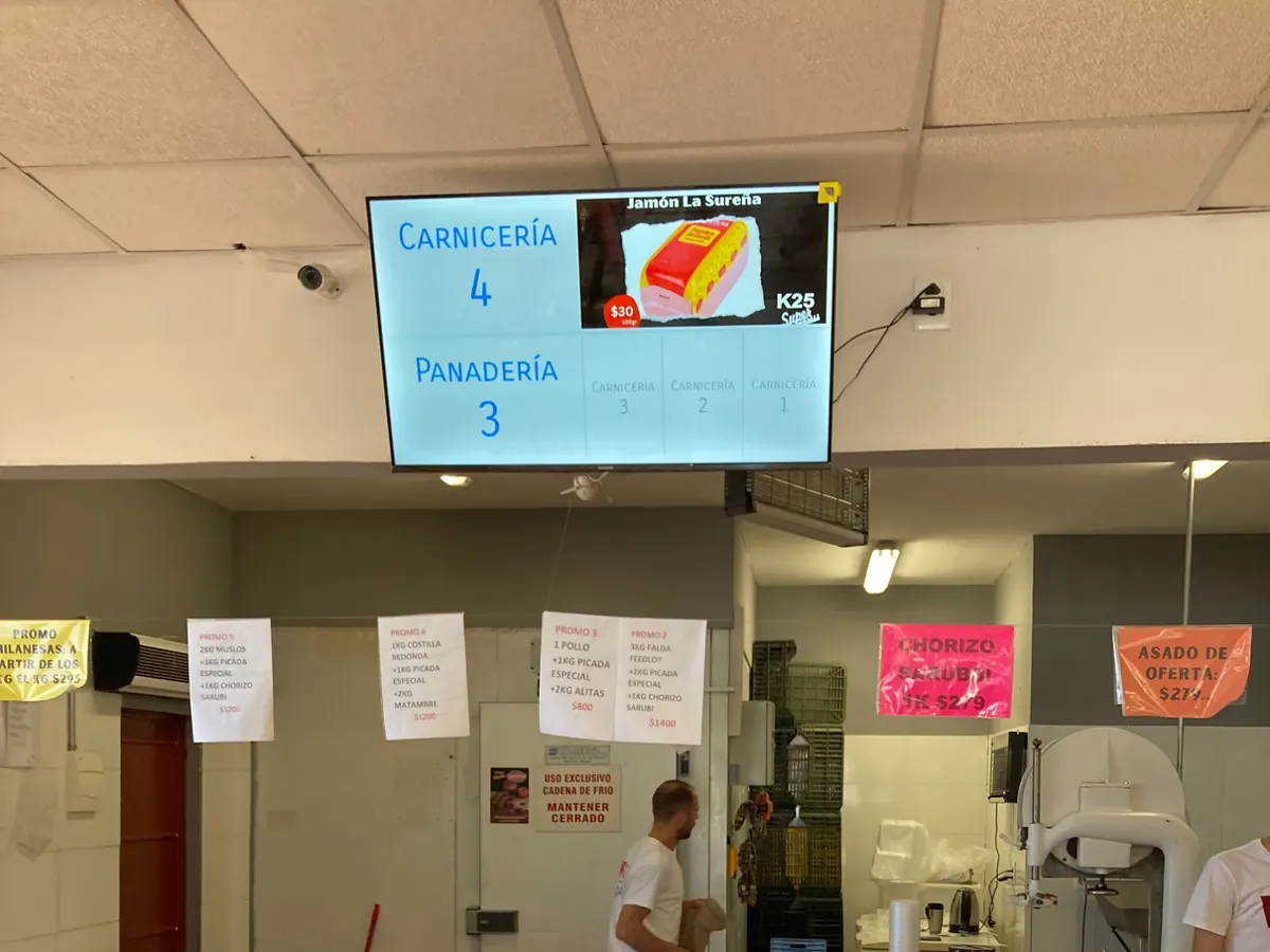 Pantalla del numerador en la carnicería de Express K25